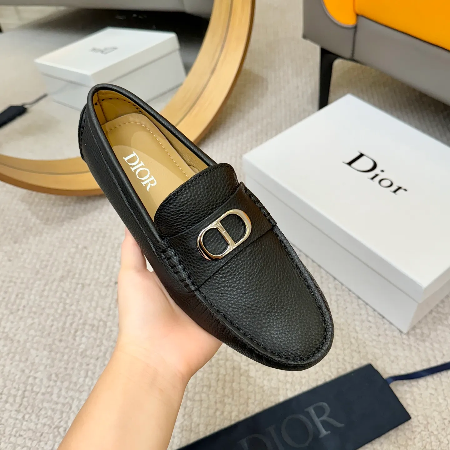 Men's clothing and shoes 💰420! (Yangli) Quality DIOR [Dior’s latest arrival] real auction hot-selling Doudou shoes 🔍DIOR) new Doudou shoes 👍Belgian designer Martin Margiela serves as Gucci shoe designer y full of charm, luxury style gentleman upper: imported cowhide, lining with spring sweat-absorbent first-layer sheepskin. Outsole Brand outsole, the last stitching on the bottom will never come off; equipped with classic Gucci exquisite hardware C D buckle💋The whole pair of shoes is fashionable and casual without losing high-end style; standard 38-46